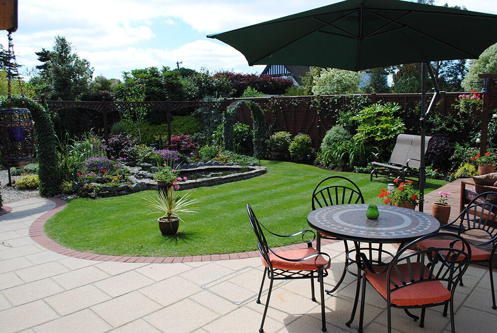 Cut No Corners - Garden maintenance Taunton